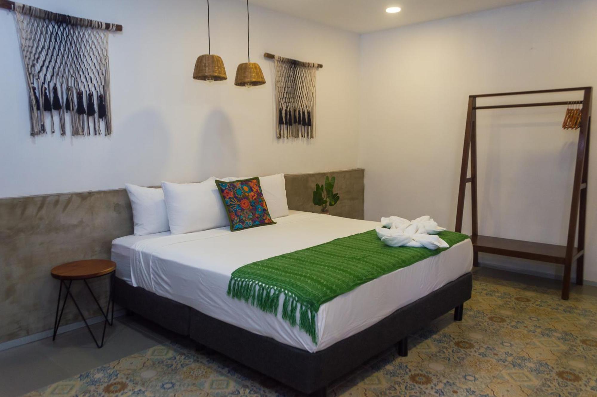 Hotel Boutique Casa Xaan Вальядолид Экстерьер фото