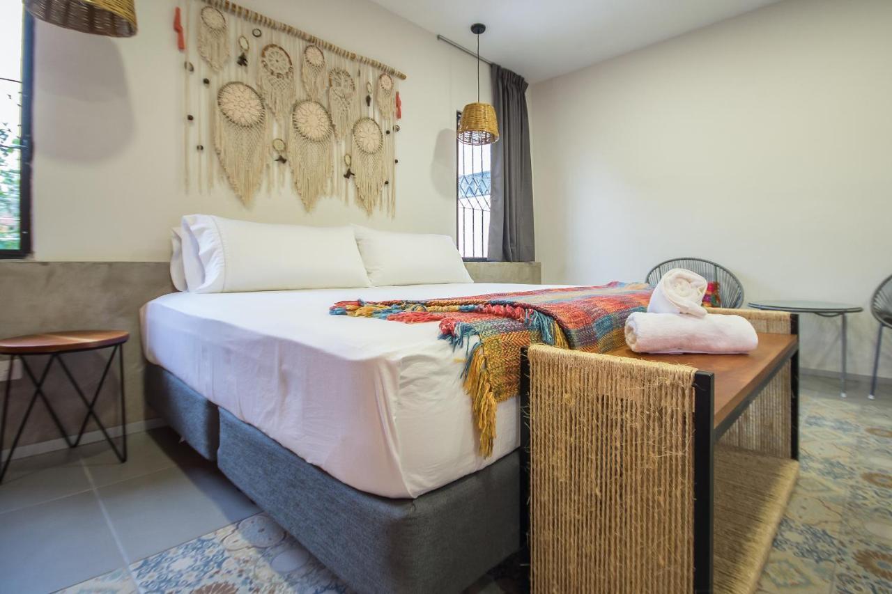 Hotel Boutique Casa Xaan Вальядолид Экстерьер фото