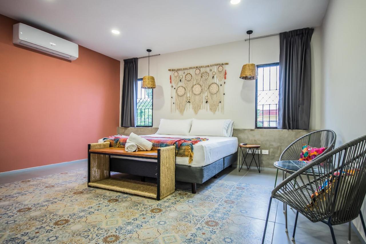 Hotel Boutique Casa Xaan Вальядолид Экстерьер фото